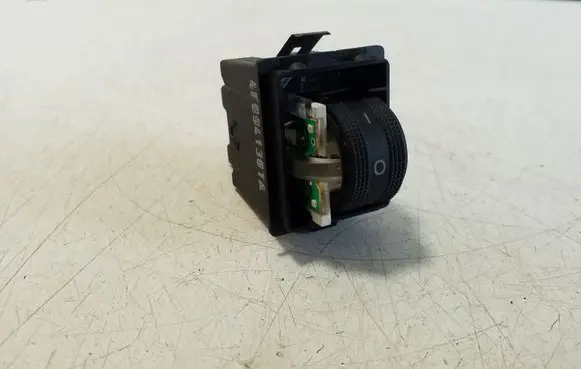 Audi A6 S6 C6 4F Headlight level height control switch 4F0941301A
