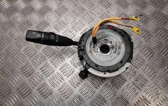 Jeep Grand Cherokee Wiper turn signal indicator stalk/switch 1009665603