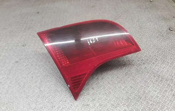Audi A4 S4 B7 8E 8H Tailgate rear/tail lights 8E9945093