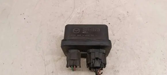 Mazda CX-5 Glow plug pre-heat relay SH011865 K4243