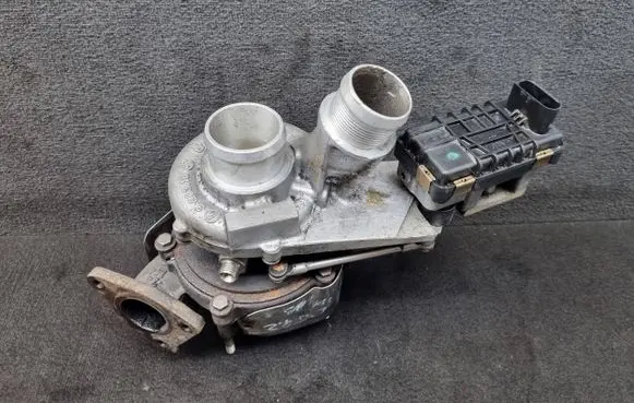 Audi A8 S8 D3 4E Turbo 057145722M GTB1749VK 6NW009228