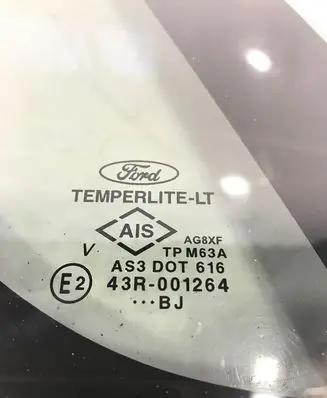 Ford Ecosport Rear vent window glass 43R001264 AS3D01616