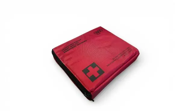 Audi A6 S6 C7 4G First aid kit 8P0860282G
