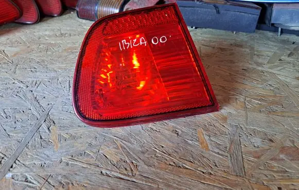 Seat Ibiza II (6k) Tailgate rear/tail lights