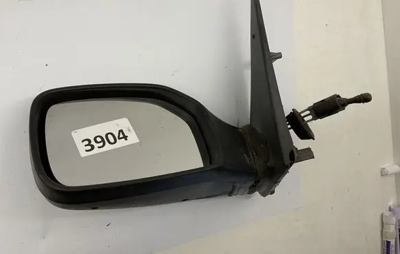 Peugeot 106 Front door electric wing mirror E201852 E202852