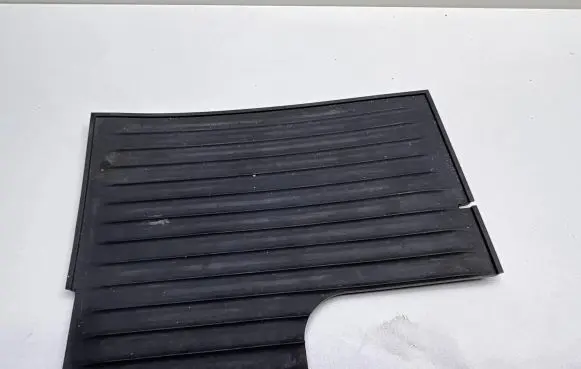 BMW 6 F12 F13 Glove box pad 9226138 58450713
