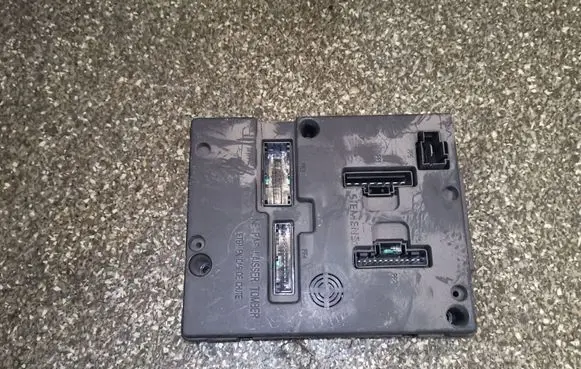 Renault Scenic I Fuse module 8200029342B