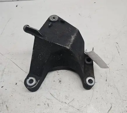 Opel Vectra C Engine mounting bracket 9191148