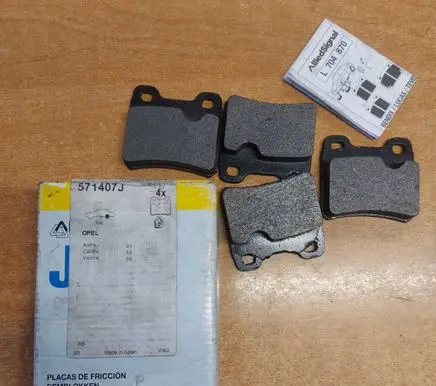 Saab 9-3 Ver2 Brake pads (rear) 571407J