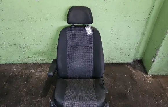 Mercedes-Benz Vito Viano W639 Front driver seat IMPRK1460303