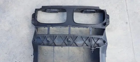 BMW X5 E70 Radiator trim 