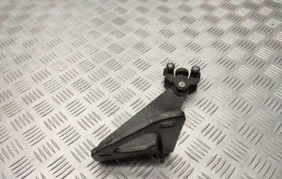 Renault Trafic III (X82) Sliding door lower roller guide/hinge 745965439R