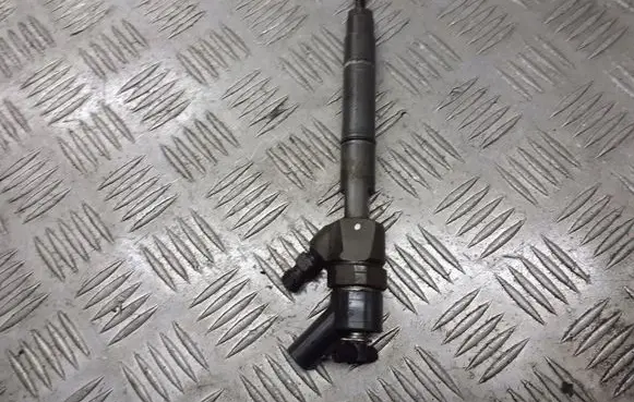 Mercedes-Benz A W168 Fuel injectors set A6680700987