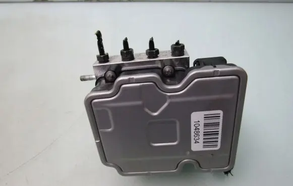 Nissan X-Trail T33 ABS Pump 476606RU5A 0265956968