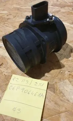 Audi TT TTS Mk2 Mass air flow meter 06F906461A