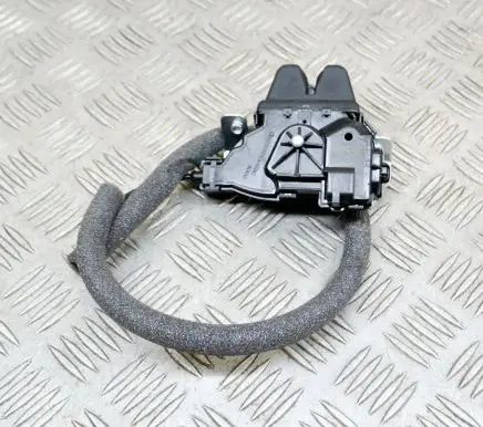 Mercedes-Benz E W213 Tailgate/trunk/boot lock/catch/latch A2047500485