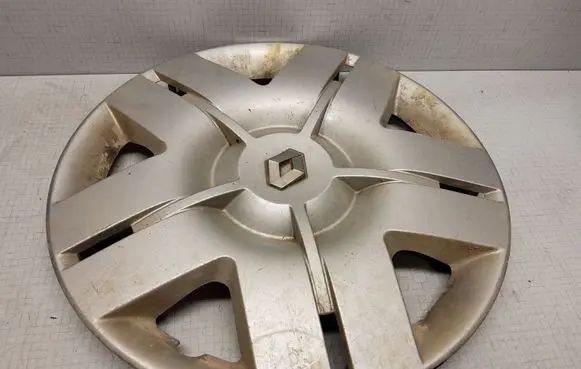 Renault Laguna II R16 wheel hub/cap/trim 8200114723