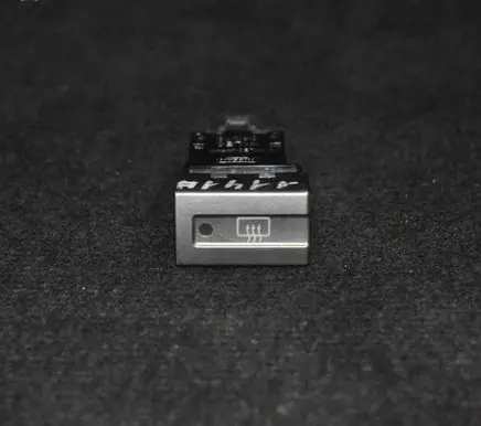 Nissan X-Trail T30 Other switches/knobs/shifts 06016