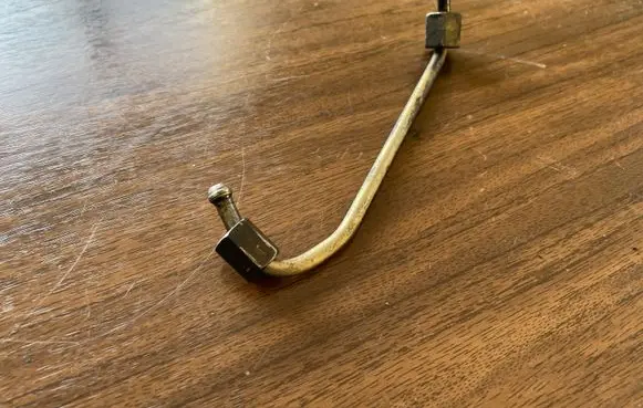 KIA Sorento Fuel line pipe
