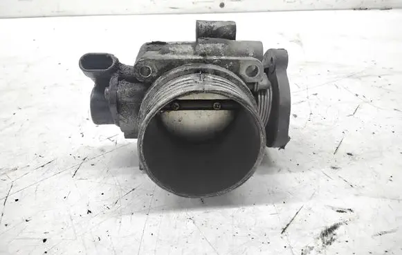 Volvo S40, V40 Throttle valve 72791000