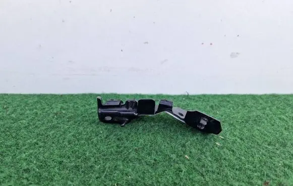 KIA Picanto Rear bumper mounting bracket 86615-07500