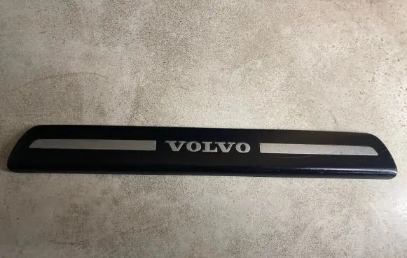 Volvo S40 Front sill trim cover 08622671