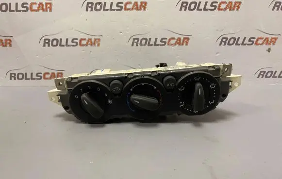 Ford Focus Climate control unit 3M5T19980AD