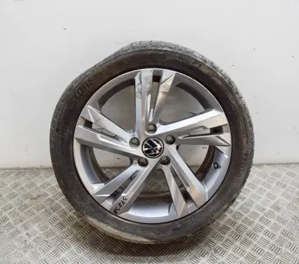 Volkswagen Golf VIII R17 alloy rim 5H0601025AF