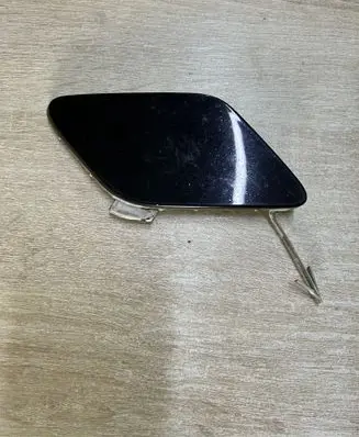 Ford Focus Front tow hook cap/cover jx7b-17A989-A1