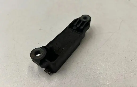 Mercedes-Benz C W204 Airbag deployment crash/impact sensor 0018204426 0003021651000229