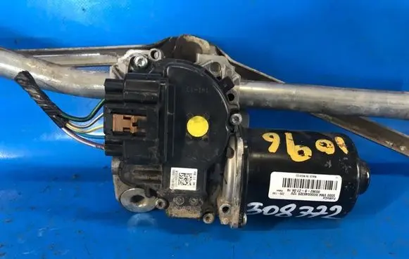 Ford Mustang VI Wiper motor FR3Z17508B