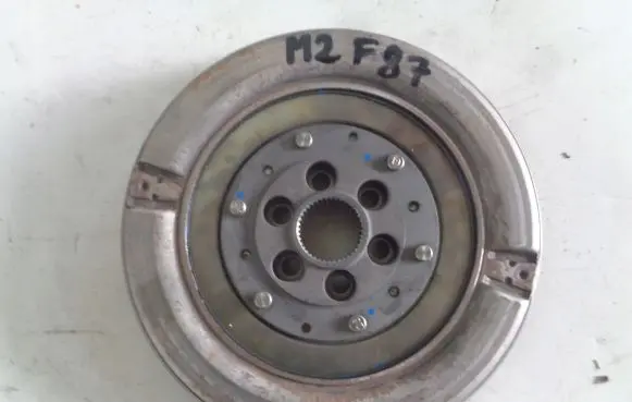 BMW M2 F87 Dual mass flywheel 2283829