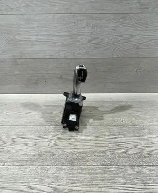 BMW X5 E70 Gear shifter/selector 9228612 9228827