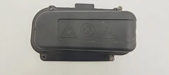 BMW 6 F06 Gran coupe Fuse box cover 58650910