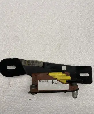 Volkswagen Golf IV Airbag deployment crash/impact sensor 1C0909606