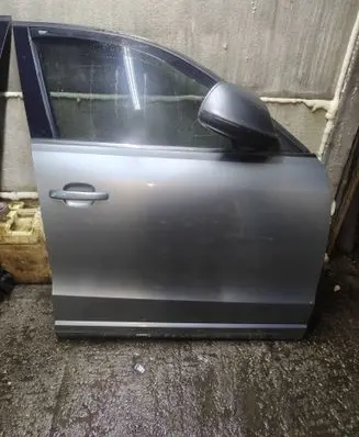 Audi Q5 SQ5 Front door