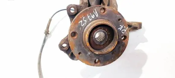 Peugeot 207 Front wheel hub
