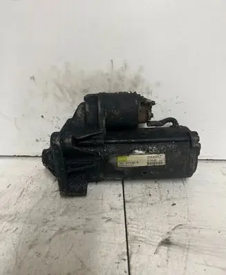 Volvo S40, V40 Starter motor 8200064465 30620657