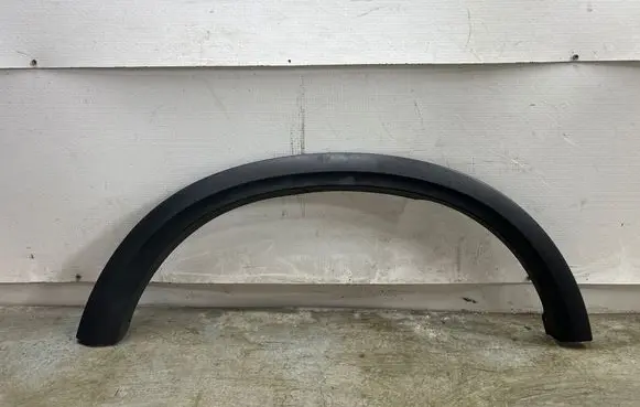 Volvo XC90 Rear arch trim 30655184