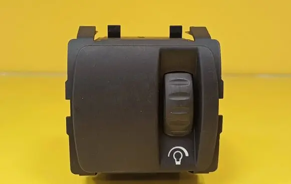 Renault Megane II Panel lighting control switch 8200107522B