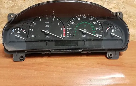 Jaguar S-Type Speedometer (instrument cluster) 1046 XR8F10849BL
