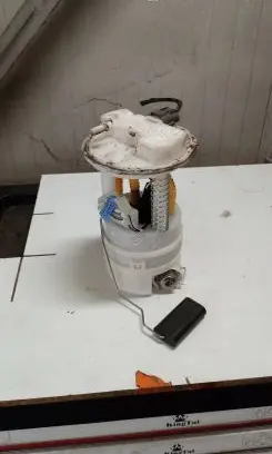 Renault Twingo II In-tank fuel pump