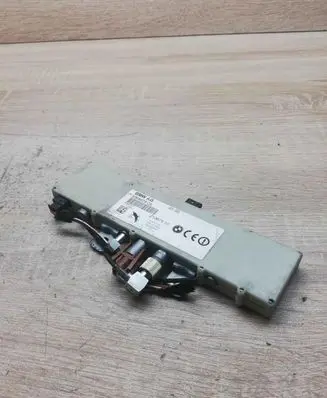 BMW 5 E39 Antenna control unit 836887805 21367510
