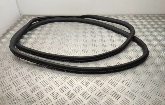 Opel Vivaro Sliding door rubber seal 9808414780