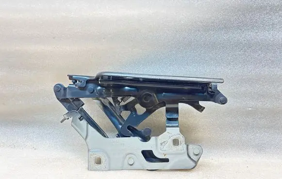 Audi Q5 SQ5 Engine bonnet/hood hinges 80A823301D