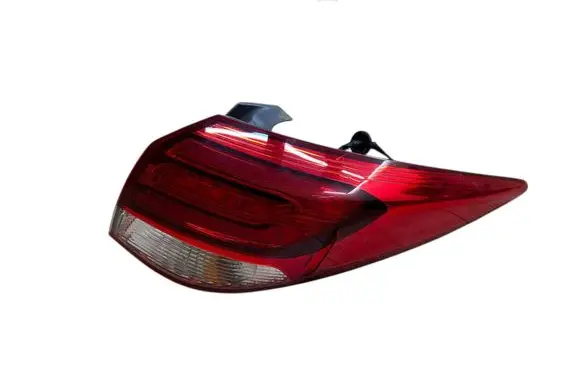 Hyundai i40 Rear/tail lights 924023Z5
