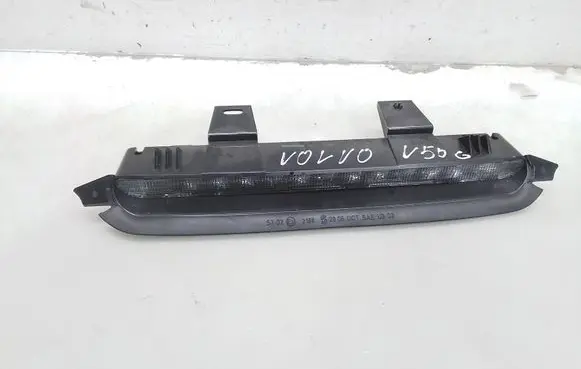 Volvo V50 Third/center stoplight
