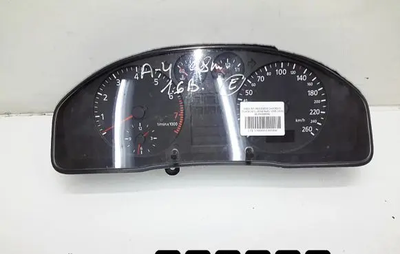 Audi A4 S4 B5 8D Speedometer (instrument cluster) 8d0919860g