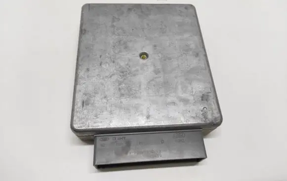 Ford Galaxy Engine control unit/module 95VW12A650HE GCAD6F05