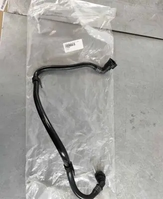 Breather/breather pipe/hose